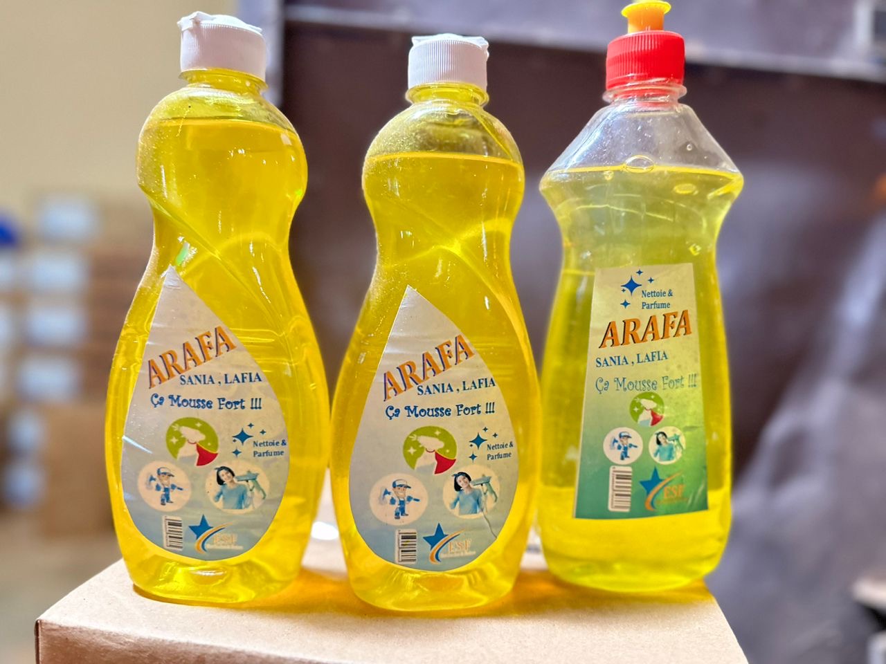 Gamme de savons liquides jaunes ARAFA