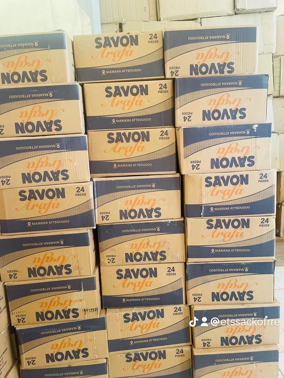 Stock de cartons ARAFA de 24 pièces