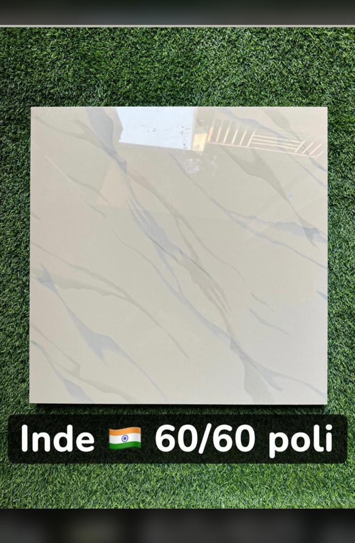 Nano poli Gris ondulé